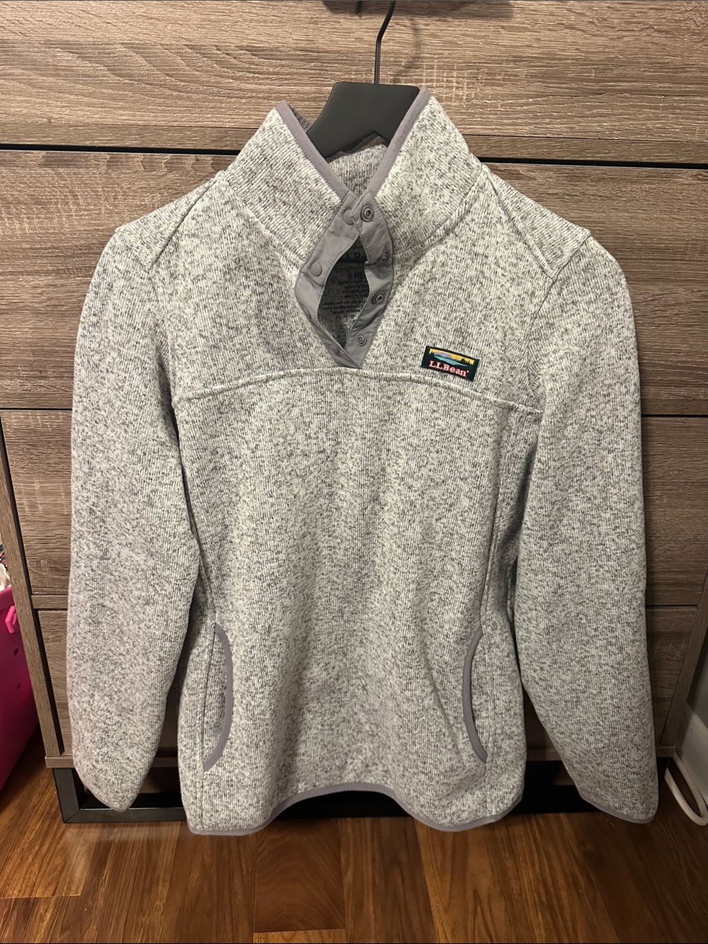 L.L. Bean women’s Light Heather Gray Zip-Snap Fleece Pullover